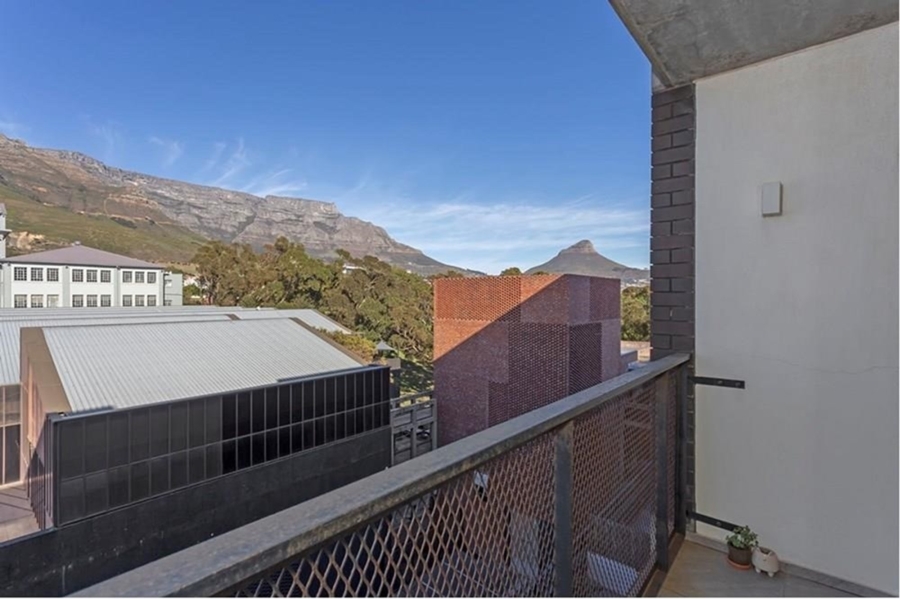 To Let 1 Bedroom Property for Rent in Woodstock Western Cape